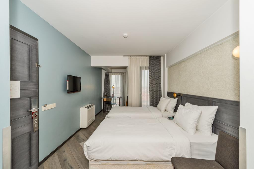 Faros Hotel Taksim-Special Category Истанбул Екстериор снимка