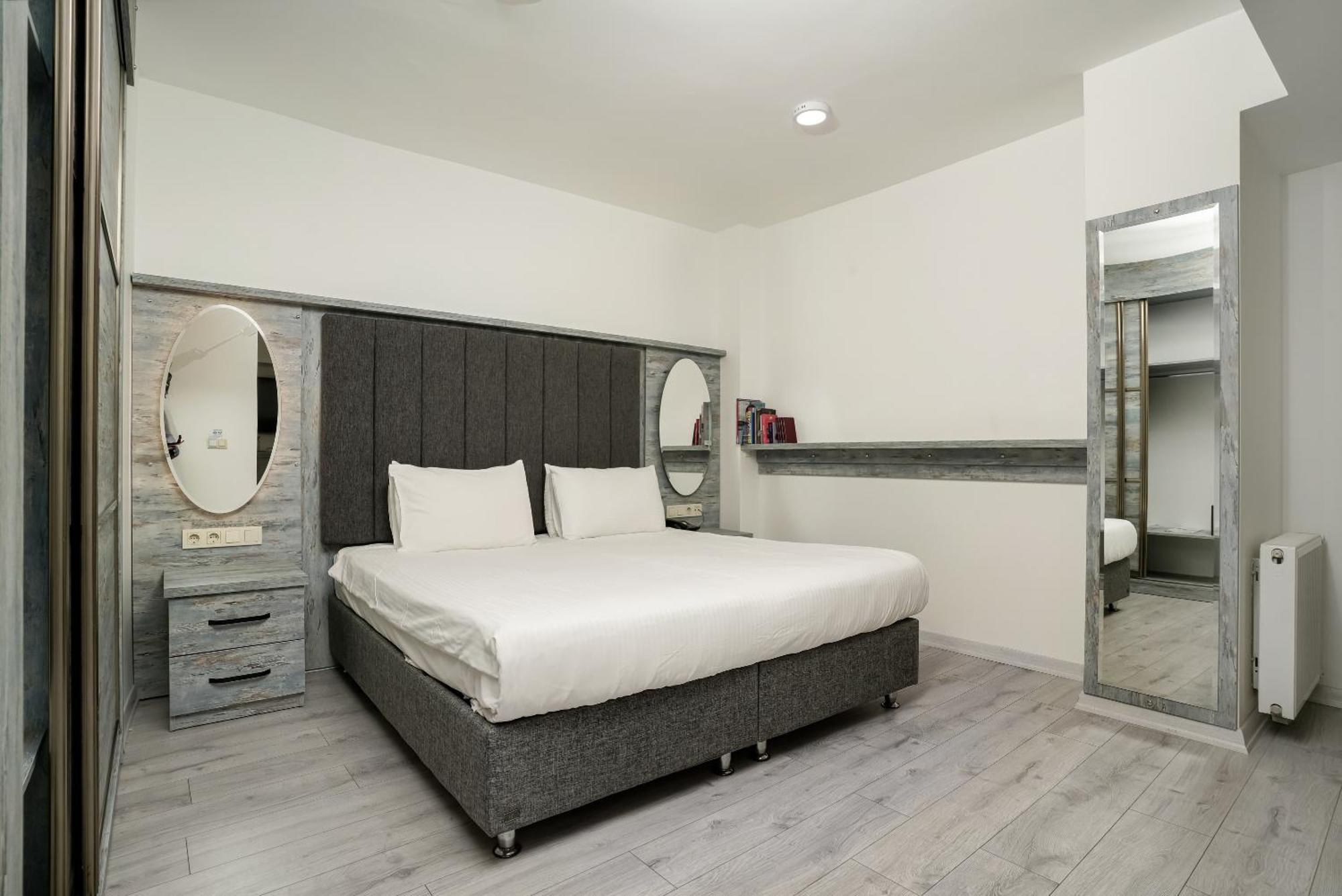 Faros Hotel Taksim-Special Category Истанбул Екстериор снимка