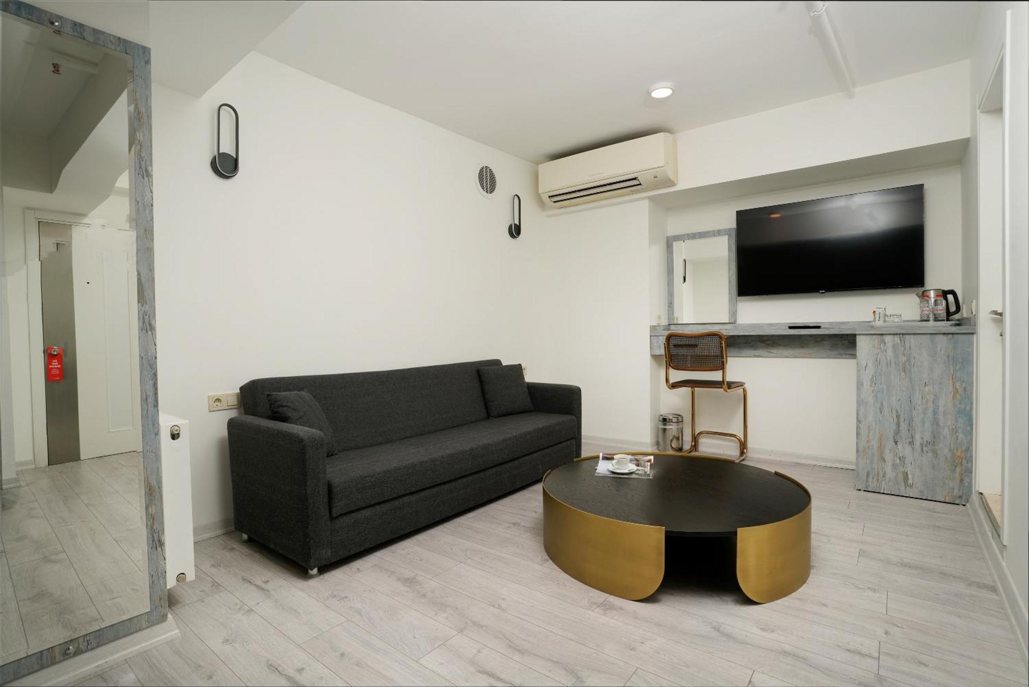Faros Hotel Taksim-Special Category Истанбул Екстериор снимка