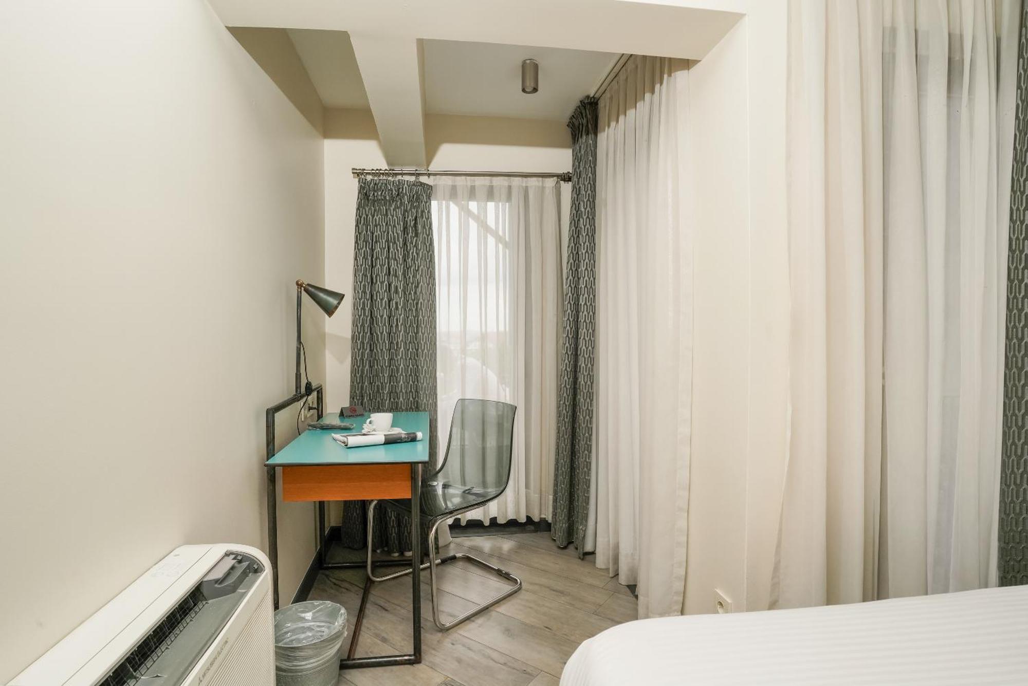 Faros Hotel Taksim-Special Category Истанбул Екстериор снимка